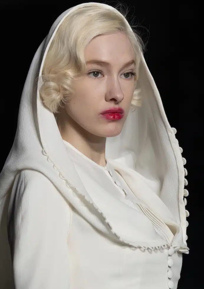 Fournieabiito-sposa-vintage-primavera-estate-2019.