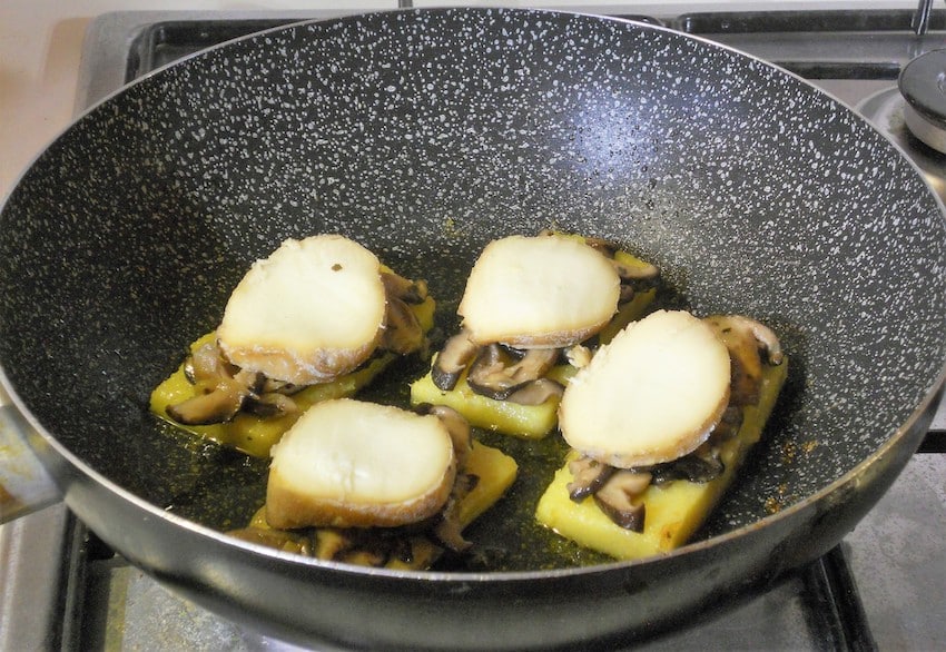 Polenta con funghi e formaggio 5