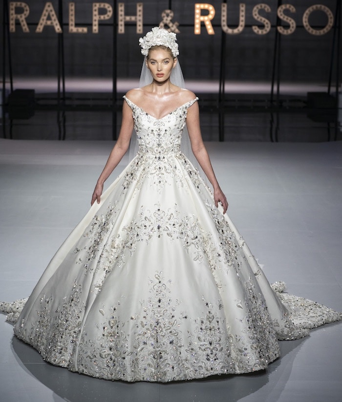 Ralph-e-Russo-sposa-alta-oda-estat-e2019.