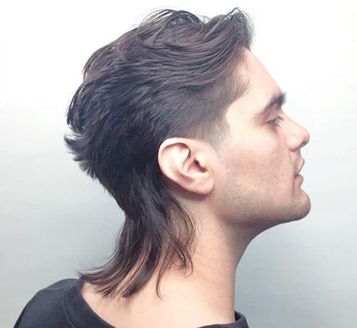 capelli lunghi uomo 2019 scalati sfumati