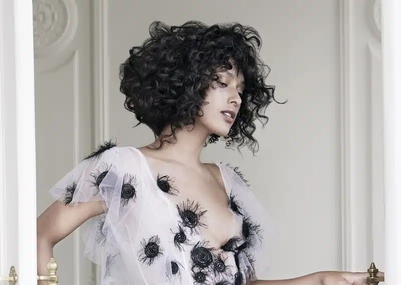 capelli neri maniatis paris 2019