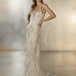 Abito da sposa con frange Pronovias Atelier 2020