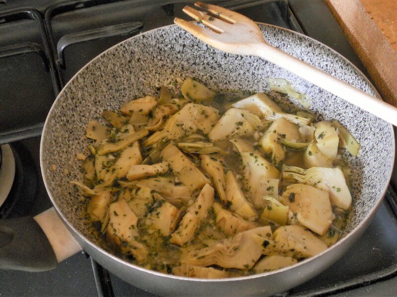 Pasta al forno con carciofi 