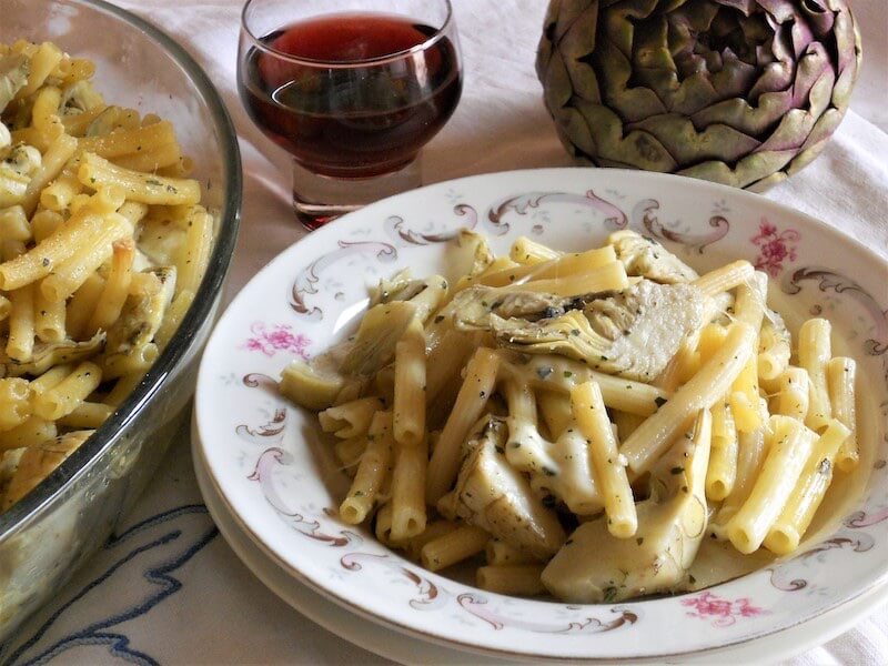 Pasta al forno con carciofi e formaggio