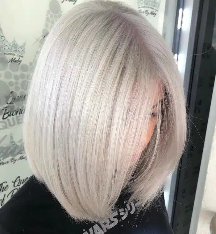 capelli bianchi medi lisci 2019