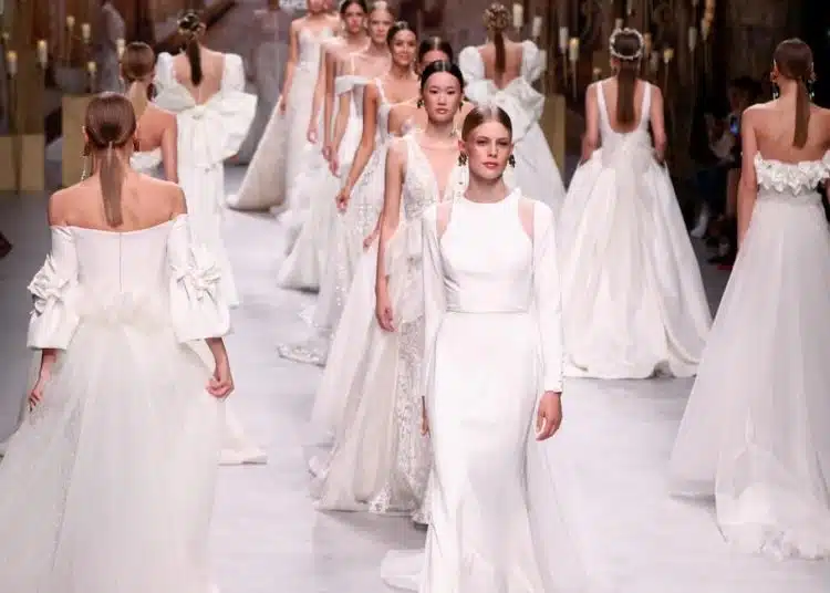 Abiti da sposa 2020 barcellona bridal week