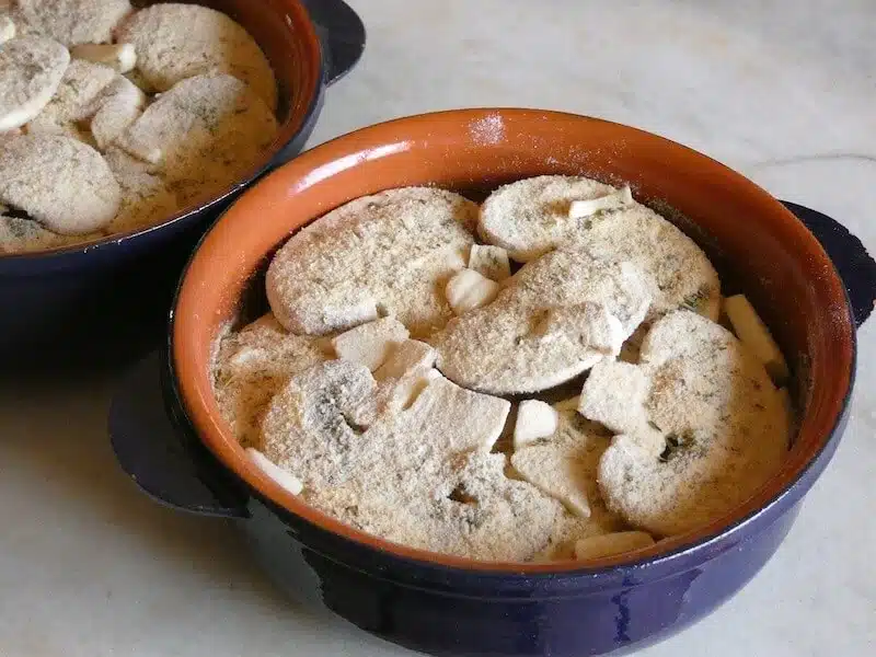 funghi al forno in tegame