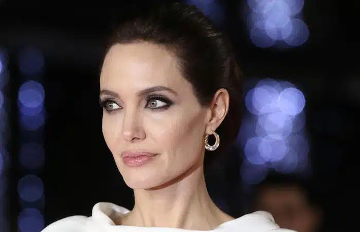 occhi più belli angelina jolie