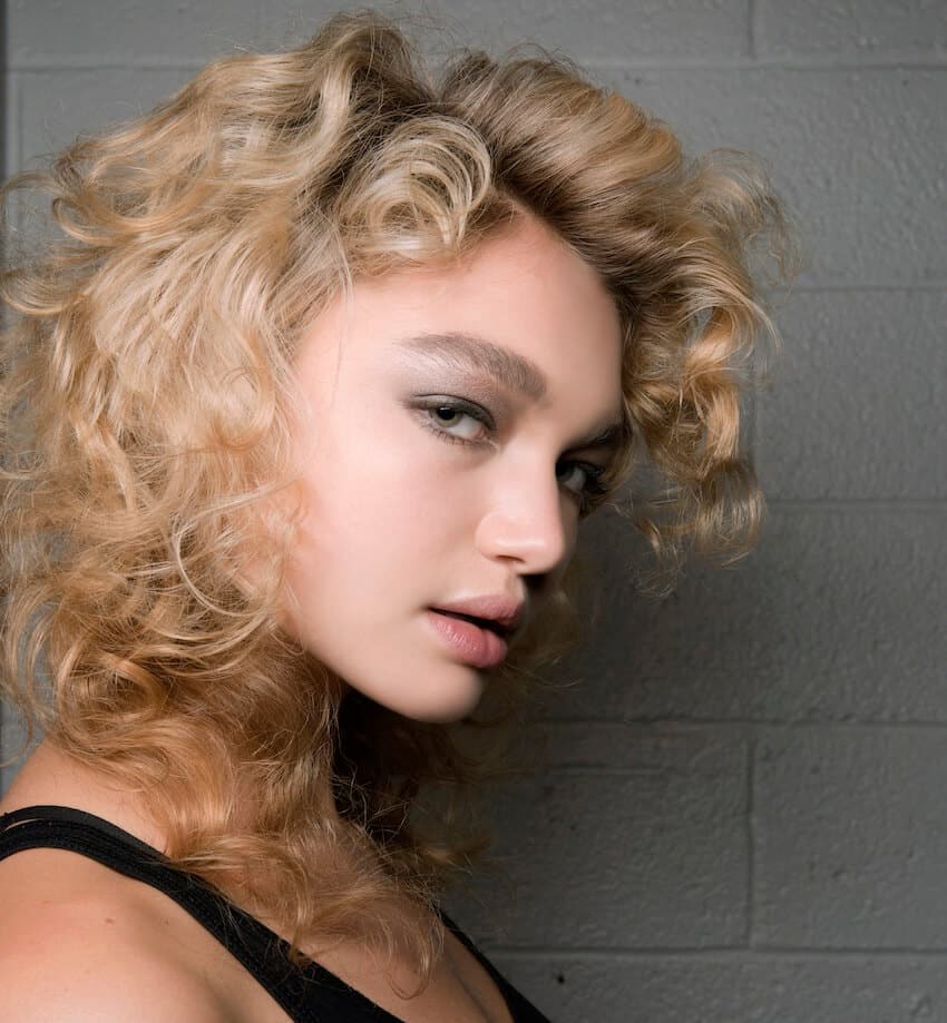 Acconciature Capelli Medi Boccoli Acconciature Capelli Medi Boccoli