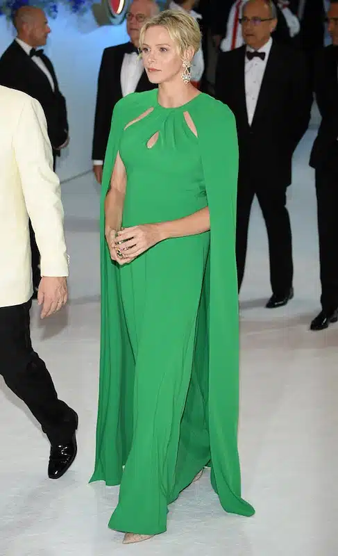 Charlene di Monaco oggi ballo croce rossa