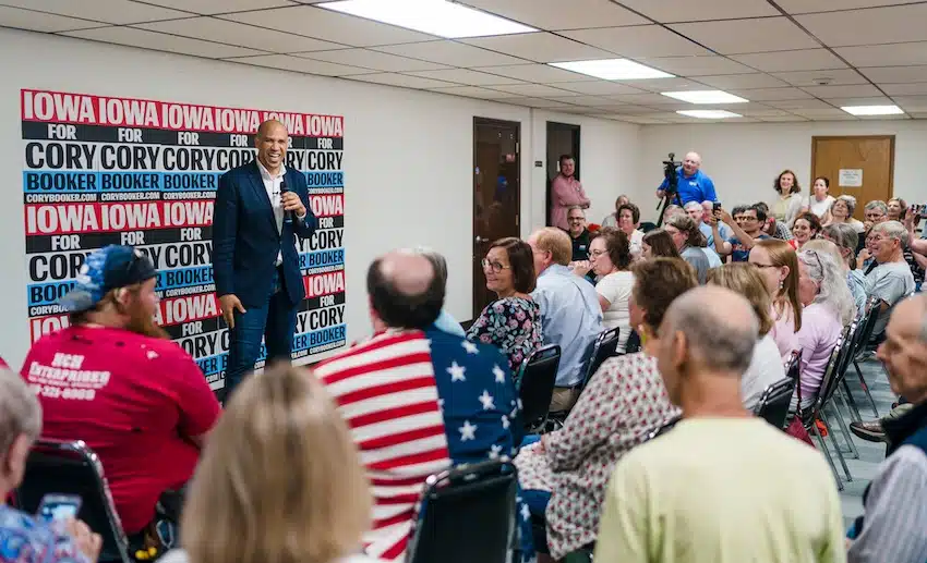  Cory Booker Iowa