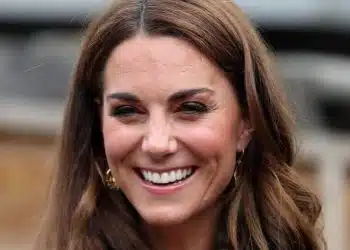 Kate Middleton capelli grigi 2019