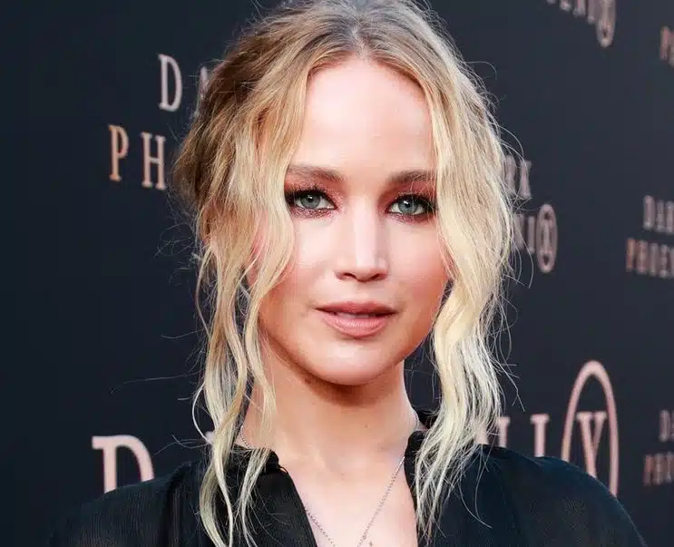 Jennifer Lawrence trucco