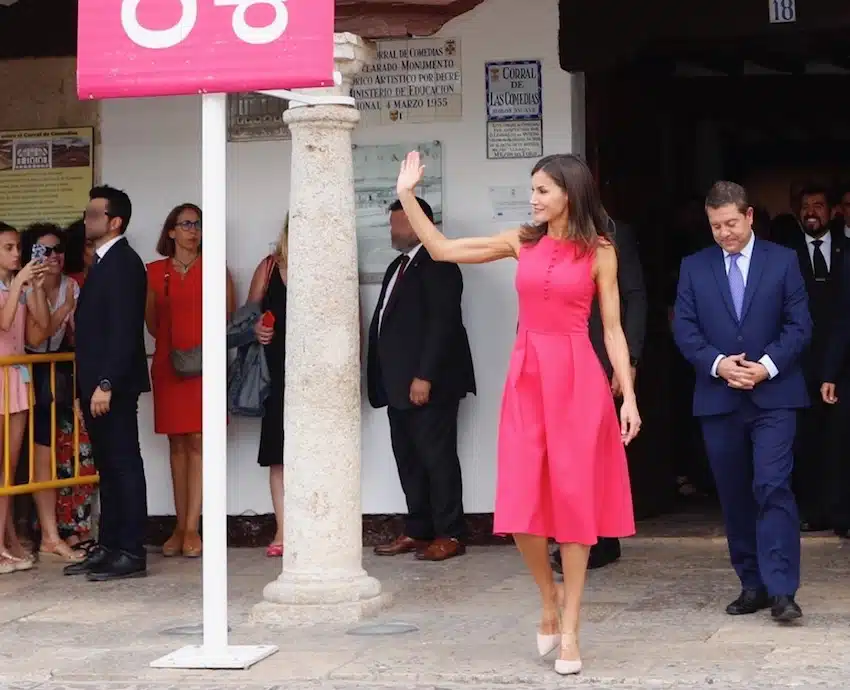 letizia ortiz abito estate 2019 carolina herrera