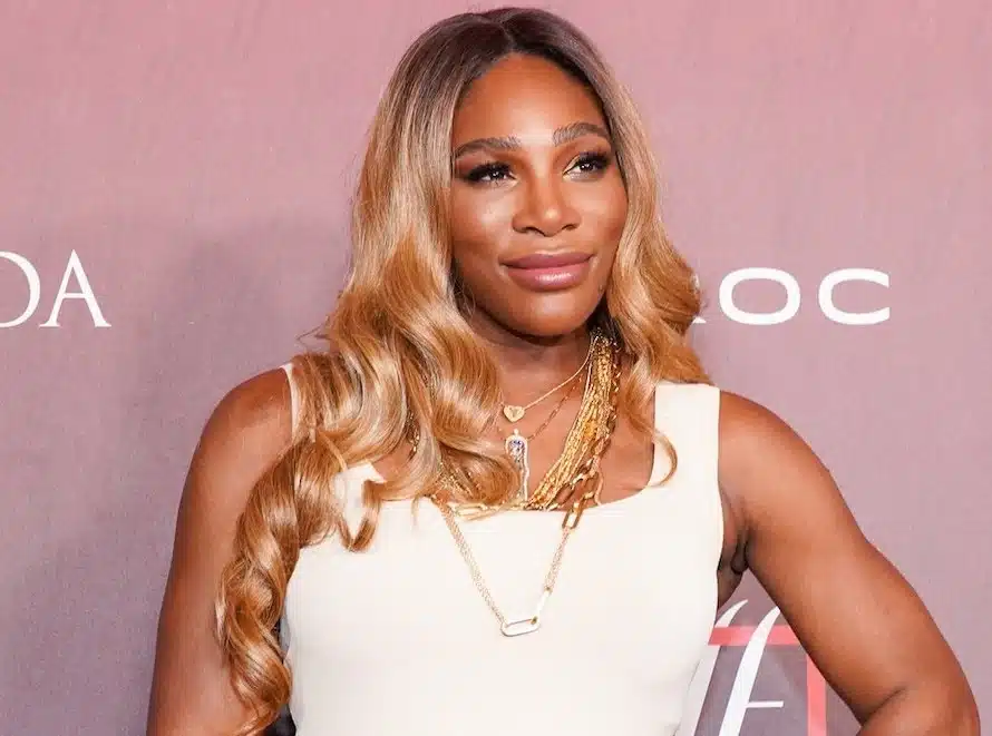 serena williams capelli biondi ombre