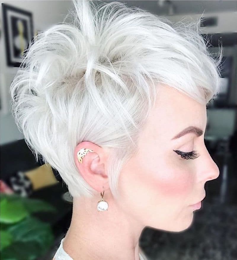 taglio-pixie-capelli-platinum-estate