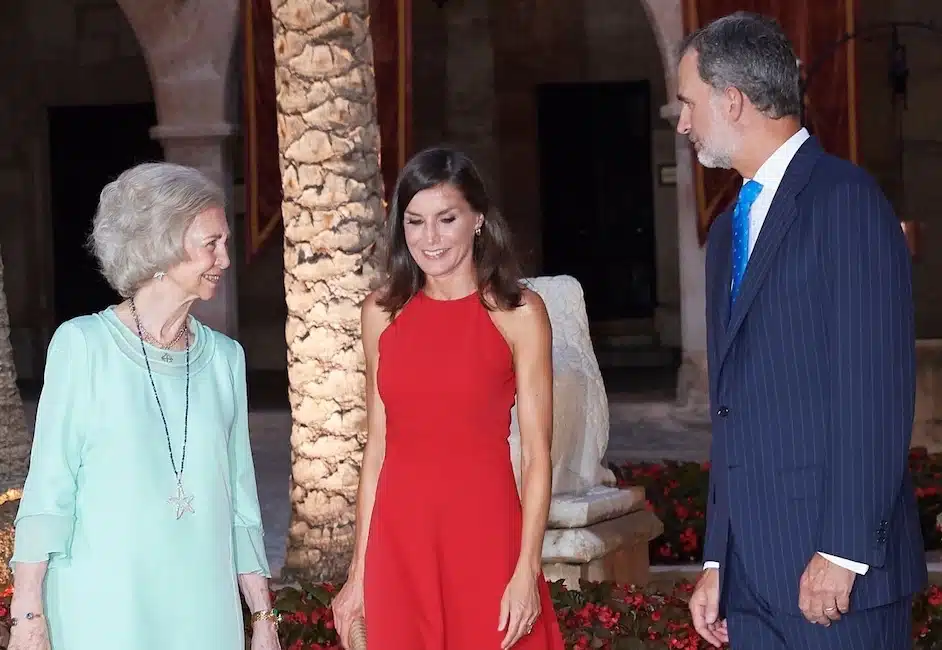 Letizia Ortiz abito rosso maiorca
