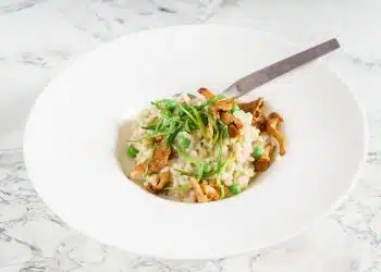 Risotto funghi e piselli ricetta