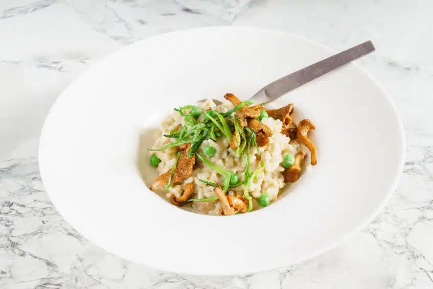 Risotto funghi e piselli ricetta