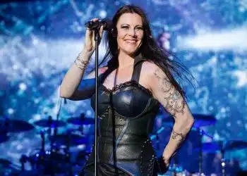 Floor Jansen donne metal