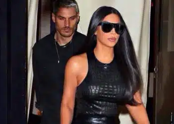 Kim Kardashian capelli lunghi autunno 2019