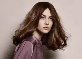 capelli castani colore sfumature inverno 2020-davines