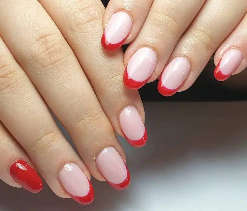 gel nail art french manicure rosa rosse inverno 2019