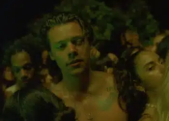harry styles lights up