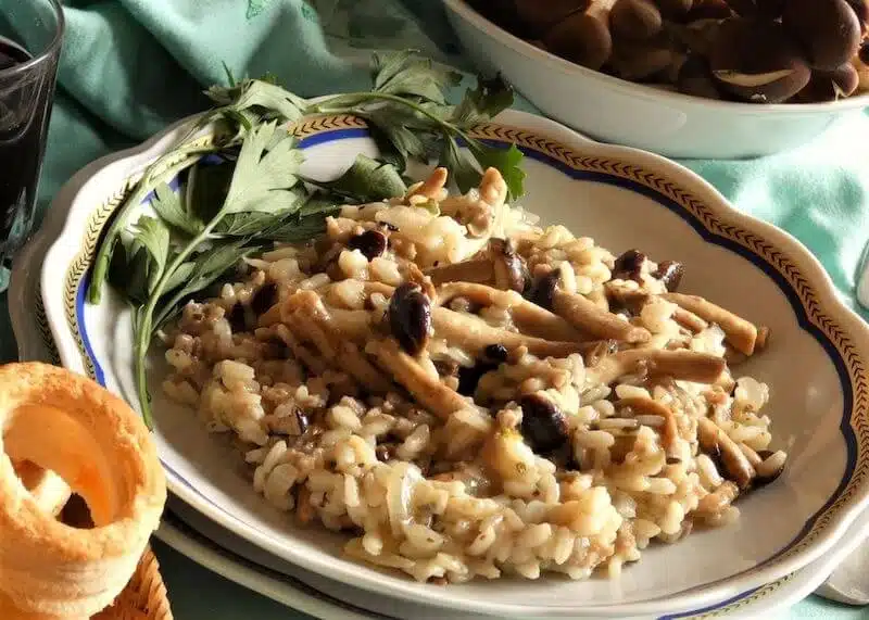 ricetta risotto funghi salsiccia