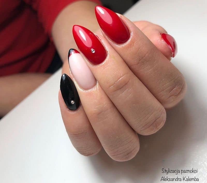 unghie gel rosse nail art inverno 2019 2020