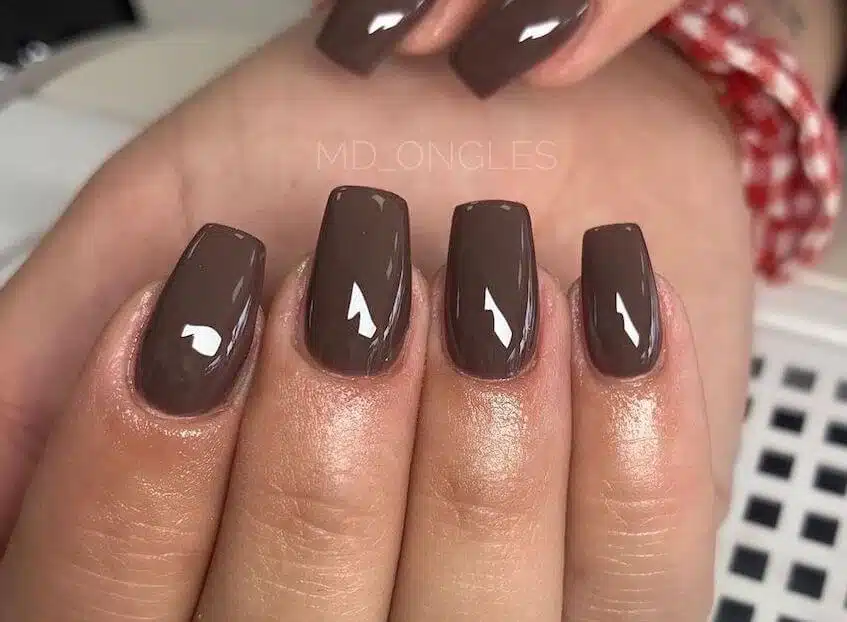 unghie gel color cioccolato novembre 2019
