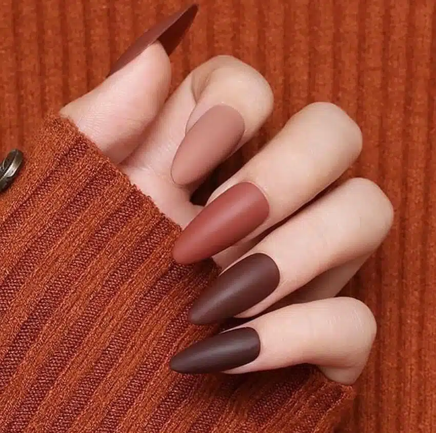 unghie gel matte manicure inverno 2019 2020