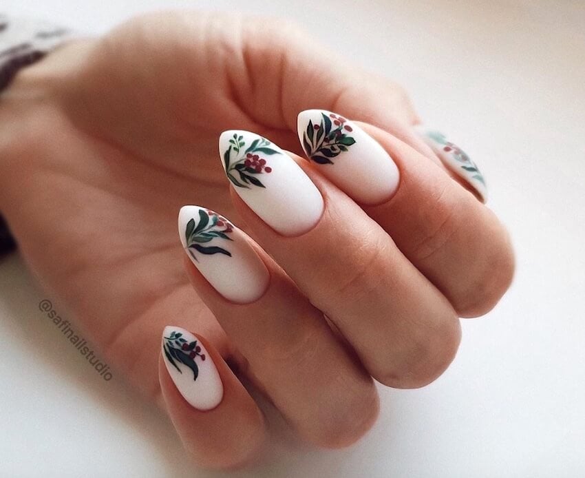 unghie natalizie bianche nail art elegante