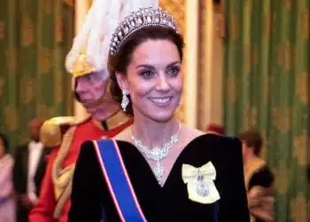 kate middleton abito da sera dicembre 2019