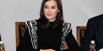letizia Ortiz maglia uterque