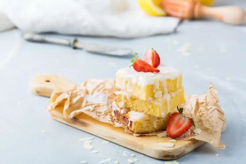 Torta con farina di mais