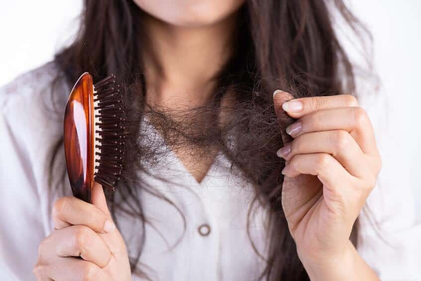 rinforzare e infoltire i capelli