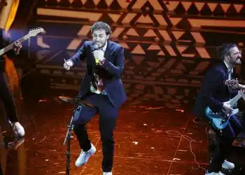 Le canzoni di Sanremo più ascoltate e vendute. Ecco i veri vincitori