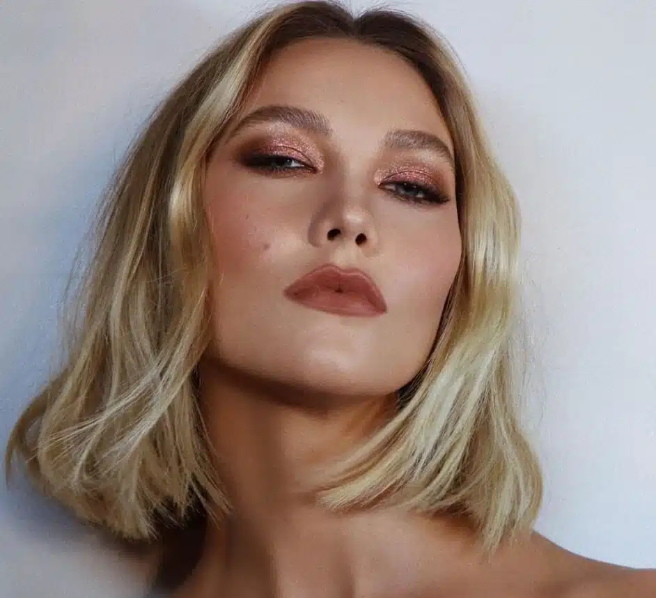 taglio capelli medi bob Karlie Kloss