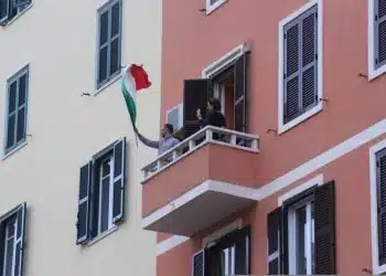 italia covid applausi
