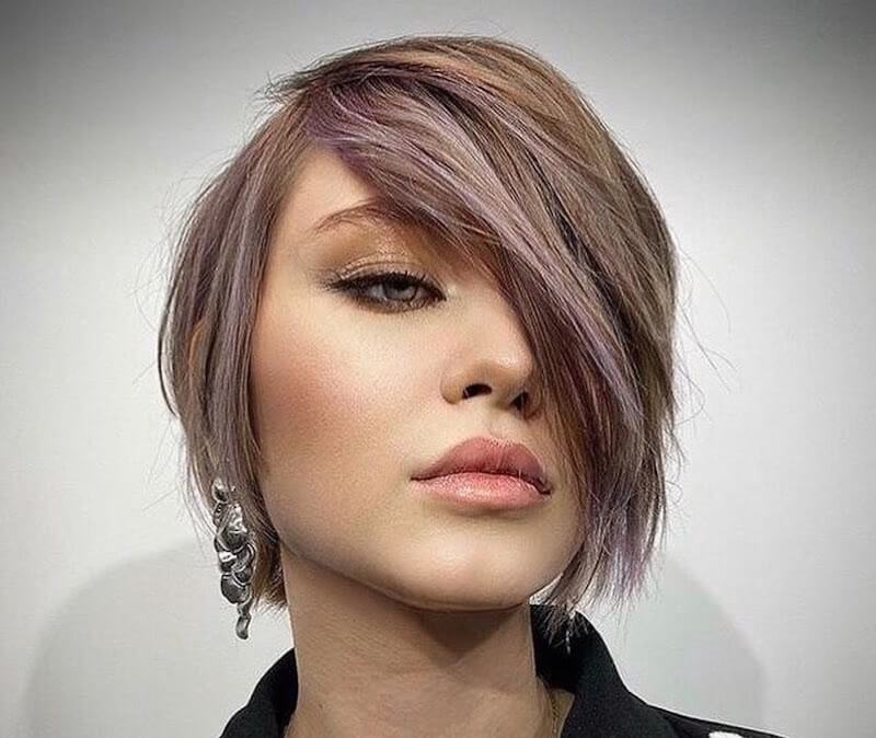 capelli corti lisci colore taglio