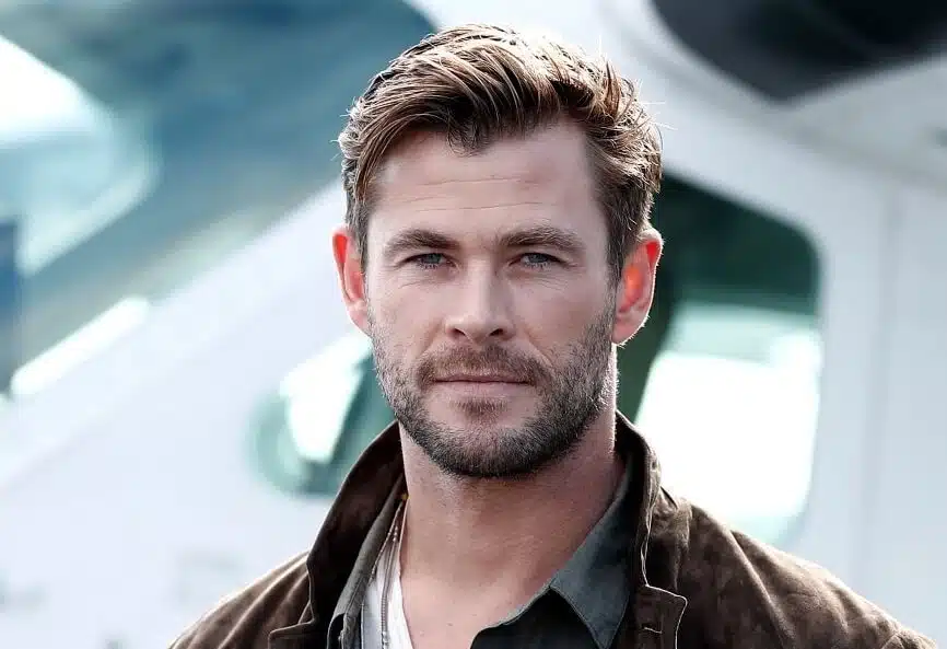 Chris Hemsworth capelli corti 2021