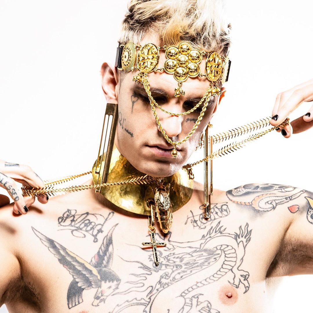achille lauro discover top playlists videos from achille lauro discover top playlists videos from