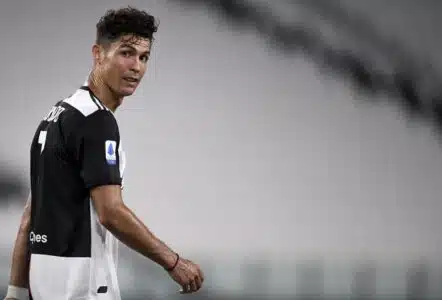 taglio capelli Ronaldo
