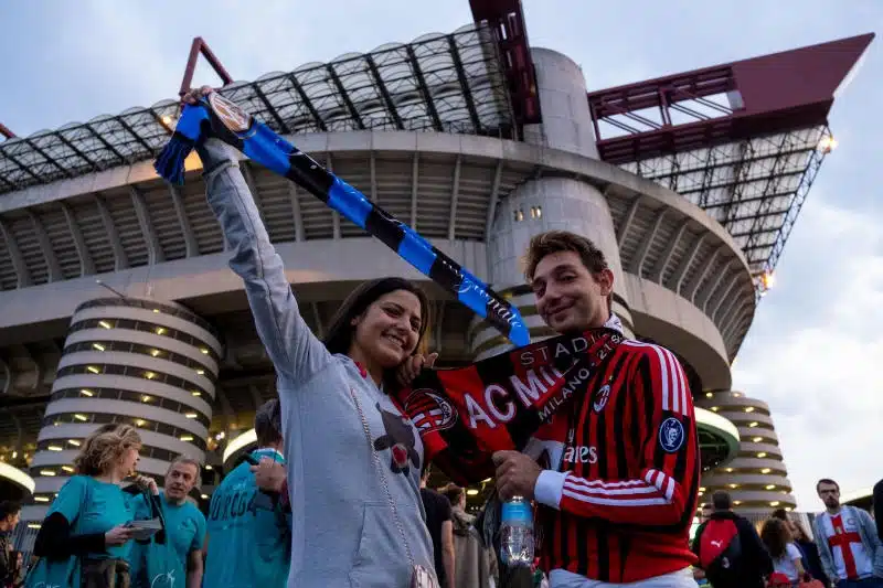 Stadio di San Siro, derby Milan Inter tifosi in arrivo