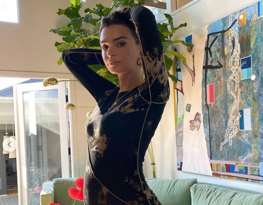 Emily Ratajkowski incinta instagram