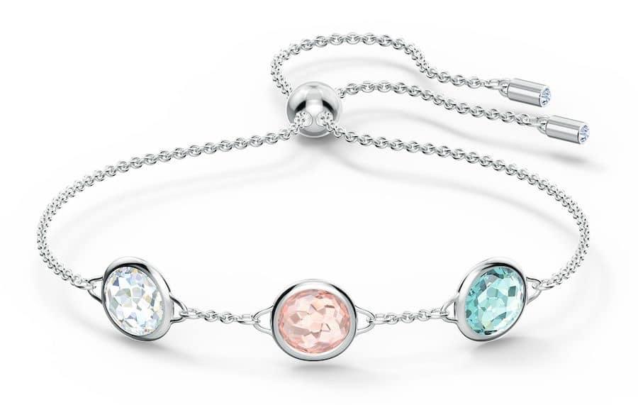 Black Friday Swarovski 2020, anelli orecchini, bracciali - Donne Sul Web
