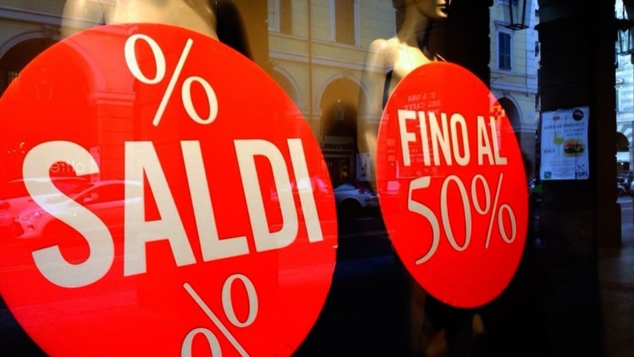 Inizio saldi invernali 2021 Lombardia. Date e calendario Donne Sul Web