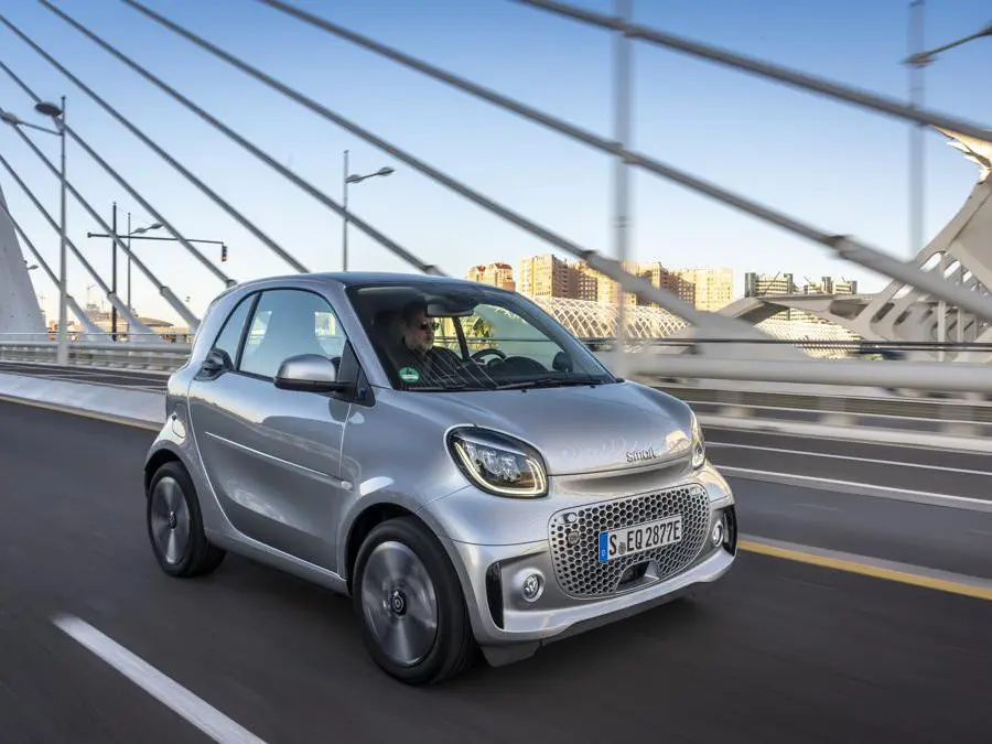 Smart EQ For Two