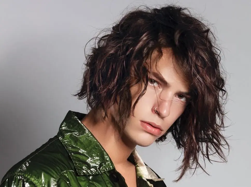 tagli capelli lunghi uomo 2021 